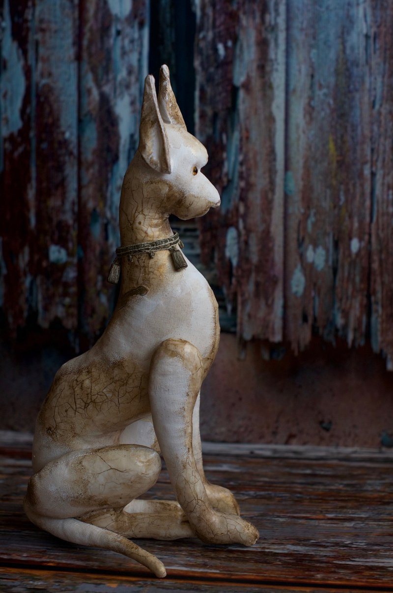 White Marble Mastiff in Primed Textile - 玩偶/公仔 - 棉．麻 金色