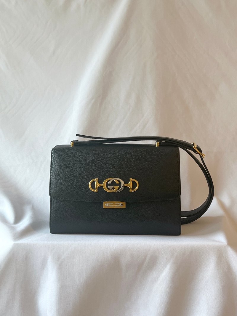 GUCCI Zumi Leather Shoulder Bag 侧背包 斜孭袋 日本中古 - 侧背包/斜挎包 - 真皮 黑色