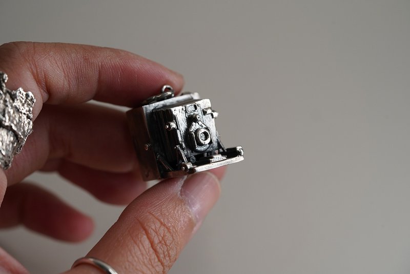 925 纯银古董折叠相机吊咀(P100) - 不包括银链 - 手作 - 项链 - 纯银 黑色