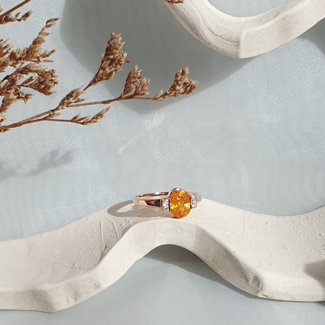 Spessartite 石榴石戒指，点缀白水晶，925 纯银戒台 - 戒指 - 宝石 橘色