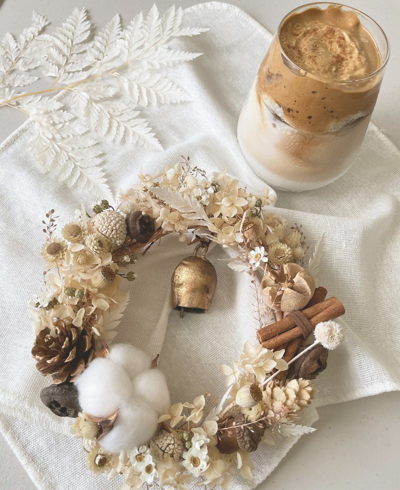 圣诞花圈 干燥花圈 永生花圈 松果 橡果 铃铛花圈 圣诞礼物 送礼 - 摆饰 - 植物．花 白色