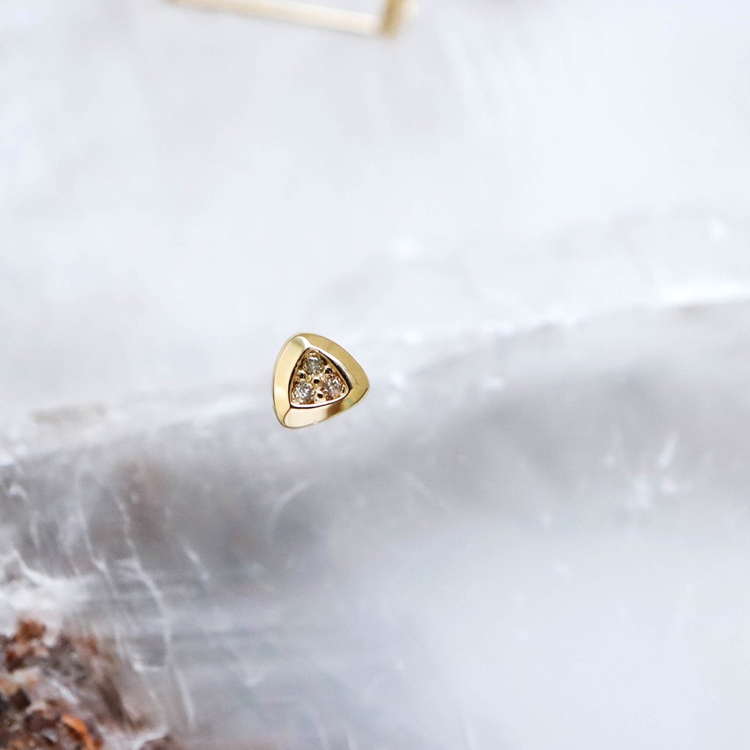 耳针 18K 三角形 天然钻石耳环 黄K金 玫瑰金 - 耳环/耳夹 - 贵金属 