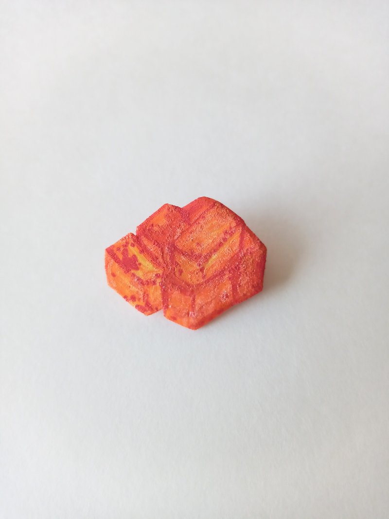 ヘンテコ　ブローチ　カクテキ - 胸针 - 塑料 红色