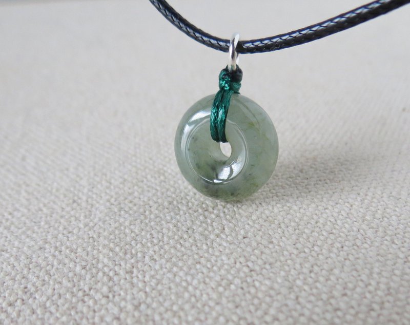 【金刚结】本命年【平安如意】冰绿乌鸡翡翠韩国蜡线项链SE15避邪 - 锁骨链 - 宝石 多色