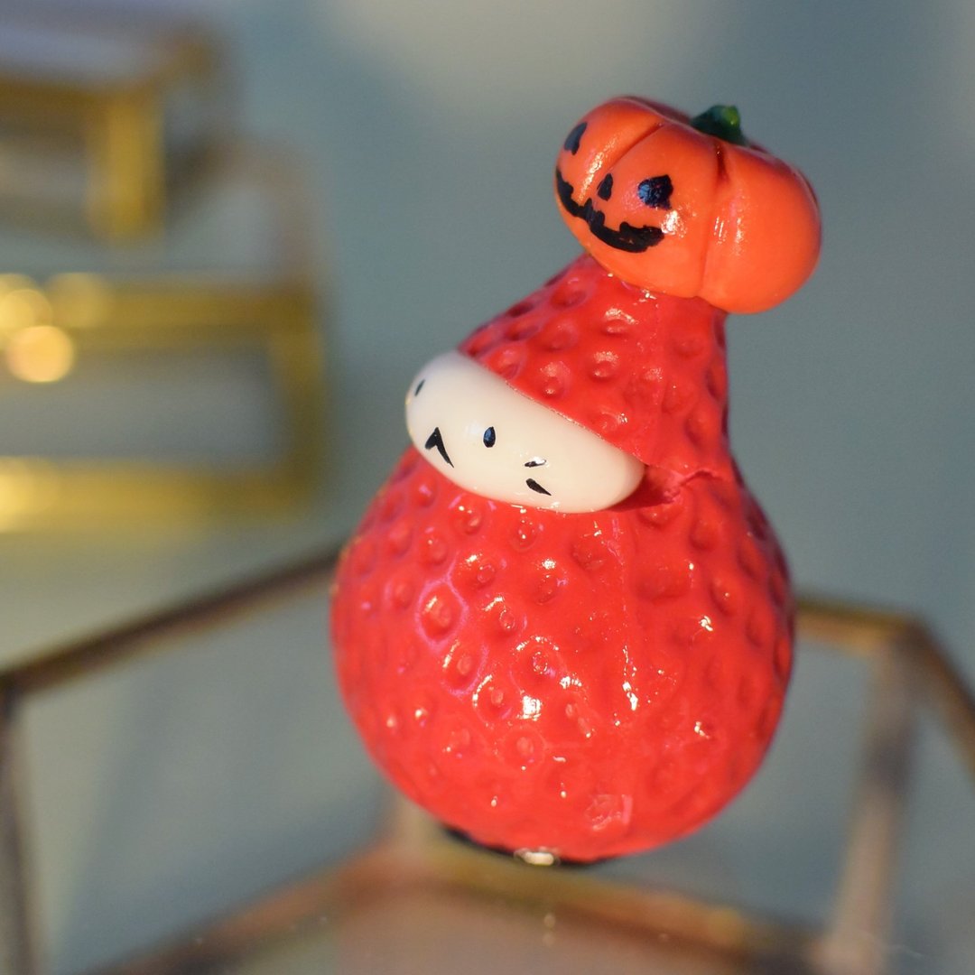 Halloween Pumpkin with Strawberry Bowl - 摆饰 - 粘土 红色
