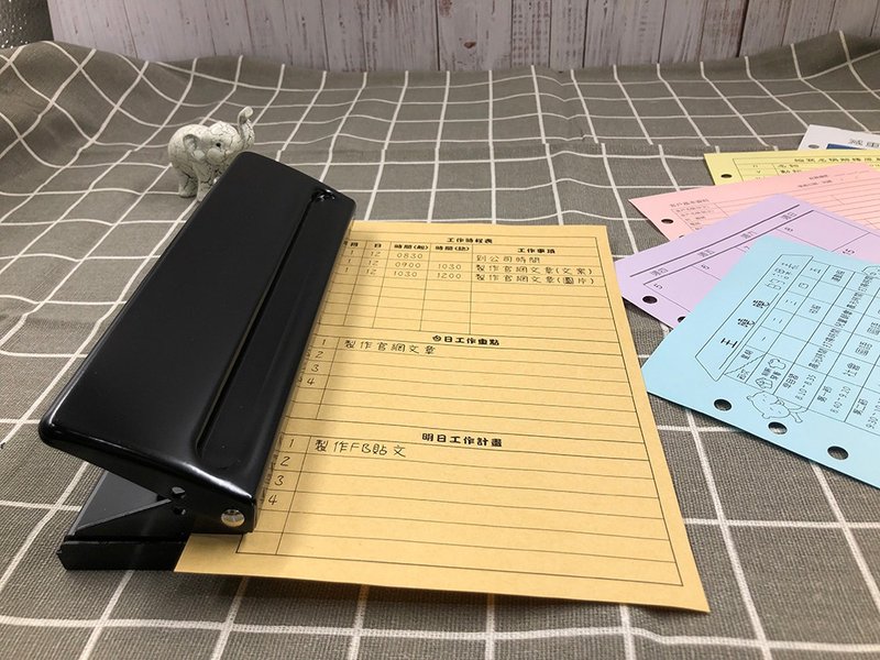 可调式 6孔 25K /A6 活页纸打孔器加购四色打印纸 - 零件/散装材料/工具 - 其他金属 