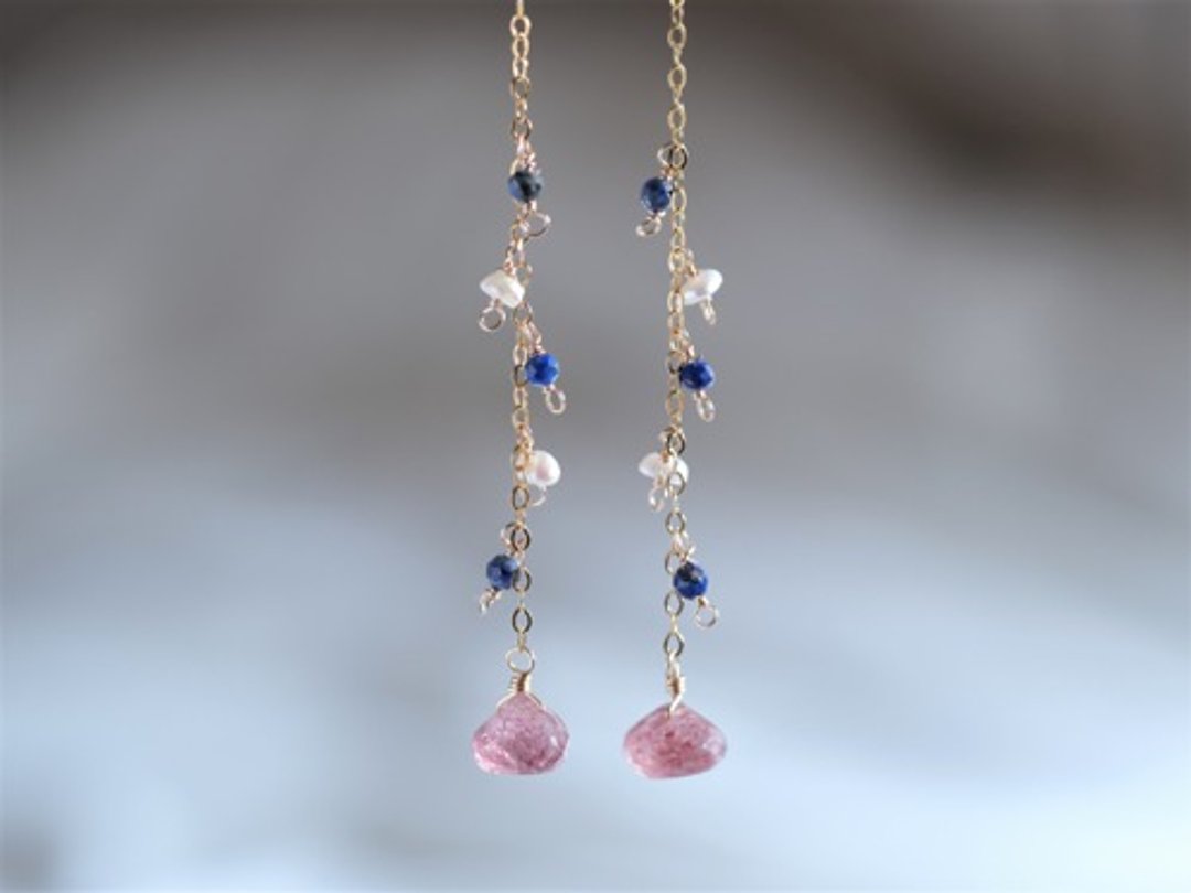 Lítil skemmtiferð earring: pink epidote x lapis lazuli x freshwater pearl natural stone Clip-On - 耳环/耳夹 - 宝石 