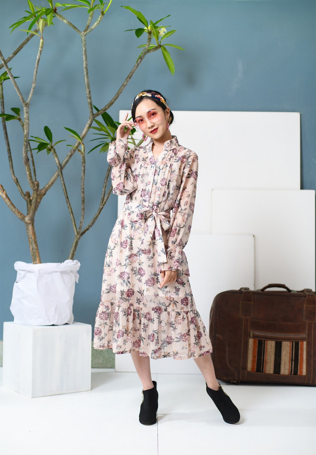 夏季的鸟语花香长袖洋装Summer Floral Dress - 洋装/连衣裙 - 聚酯纤维 粉红色