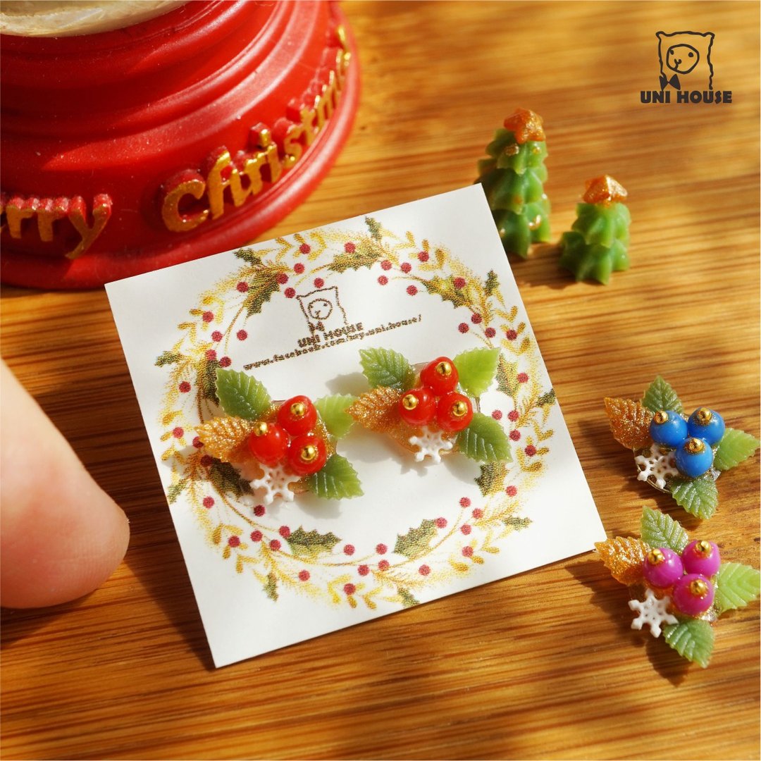羊奶的家*手作/圣诞果子花圈(钢针.硅胶耳夹) - 耳环/耳夹 - 树脂 红色