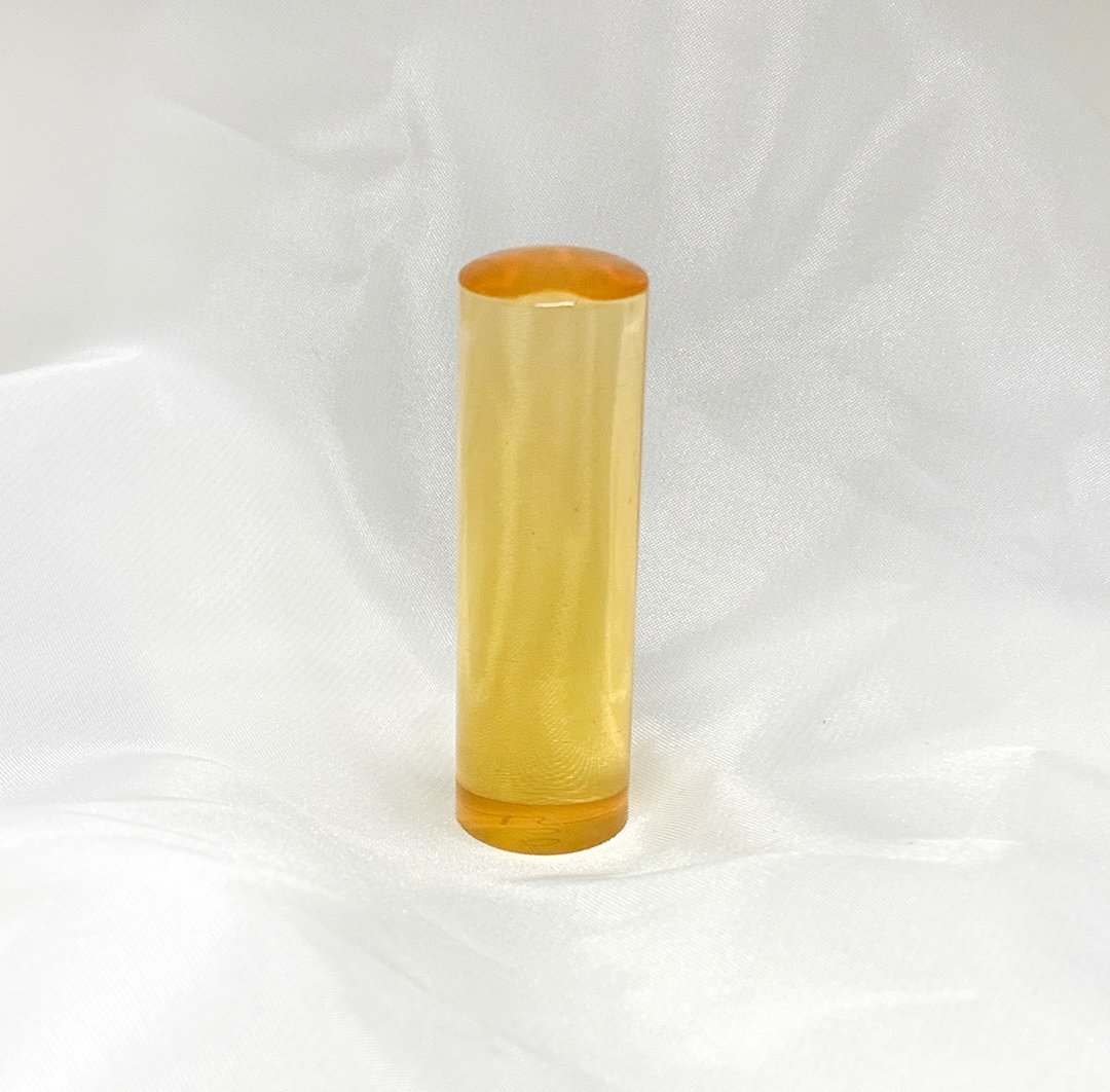 只有一个的招财黄色透明压克力印章圆形 - 印章/印台 - 塑料 黄色