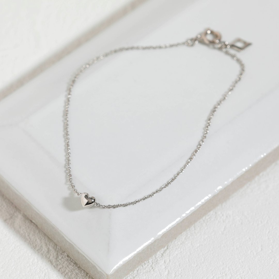 tiny heart bracelet SV 无镍手链 小爱心手链 银色  રrhodium - 手链/手环 - 其他金属 银色