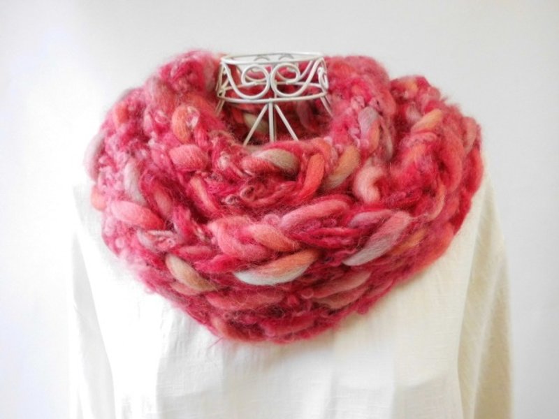 (Cherry Red) wool, such as raw wool & Urumoheya plenty, fluffy ♪ snood - 丝巾 - 其他材质 红色
