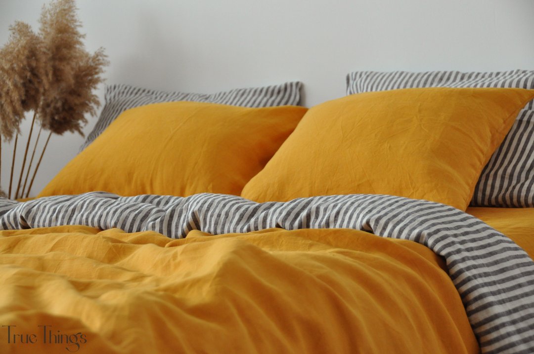Turmeric linen pillowcase / Yellow pillow cover / Euro, American, Taiwan size - 寝具 - 亚麻 黄色