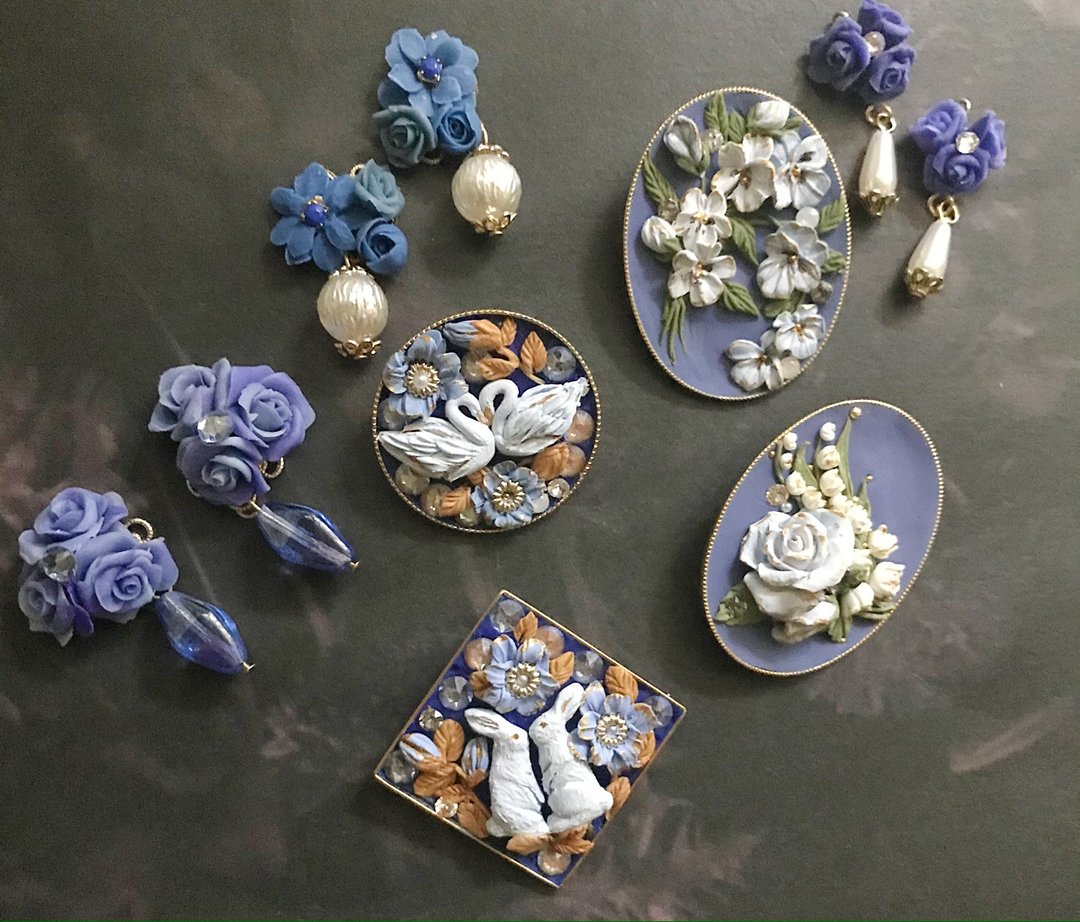 Holiday collection Christmas set - 胸针 - 粘土 蓝色