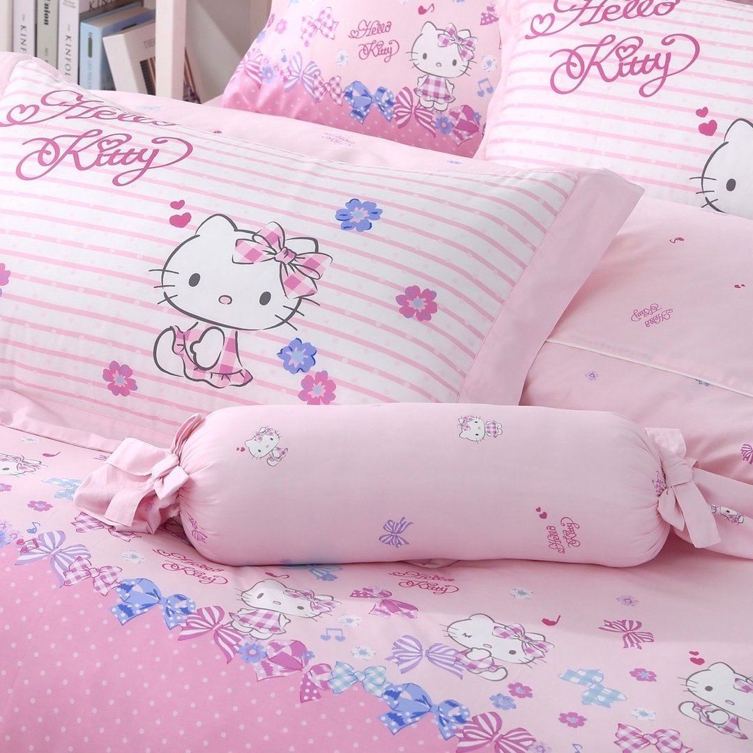 Hello Kitty-经典卡通糖果造型枕-靠垫-抱枕-两款台湾制造 - 枕头/抱枕 - 棉 