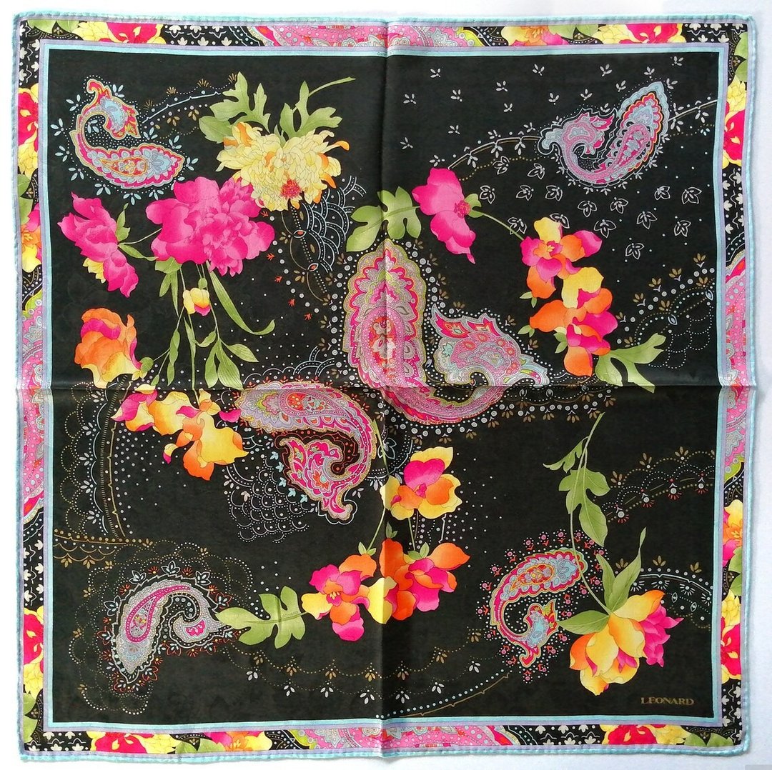 复古 Leonard 丝巾 – 佩斯利与牡丹花园 23 x 23 英寸 - 丝巾 - 丝．绢 黑色