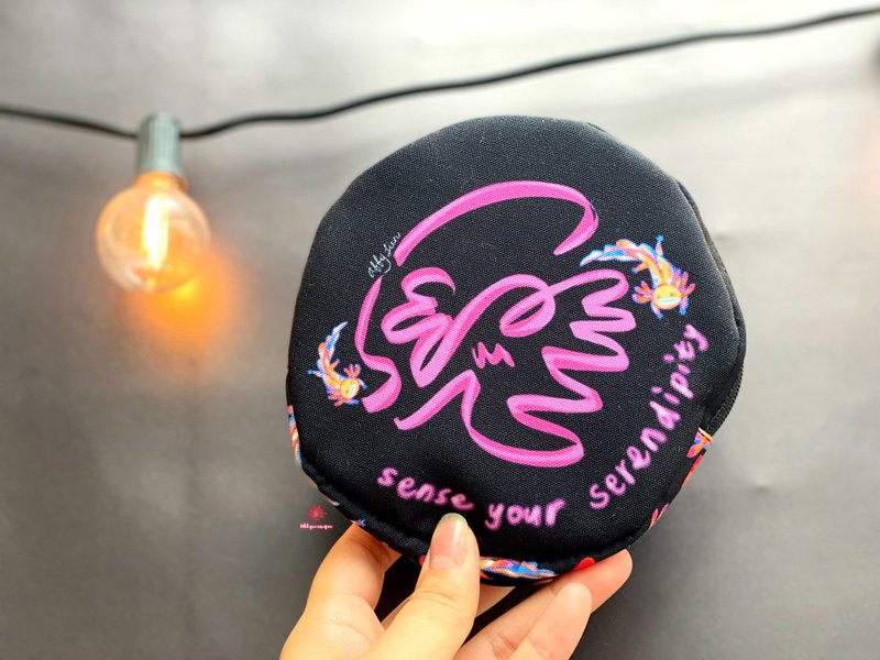 【预购】【灵感首选】六角恐龙 Hobby 简易随身包 - 化妆包/杂物包 - 聚酯纤维 黑色