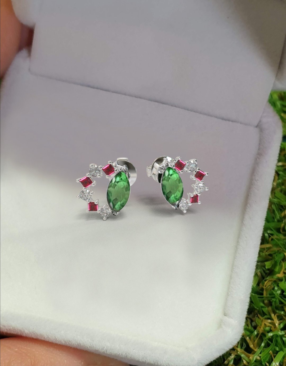 Real Silver White Gold Tsavorite Marquise Earrings Stud / Earrings Fine Jewelry - 耳环/耳夹 - 宝石 红色
