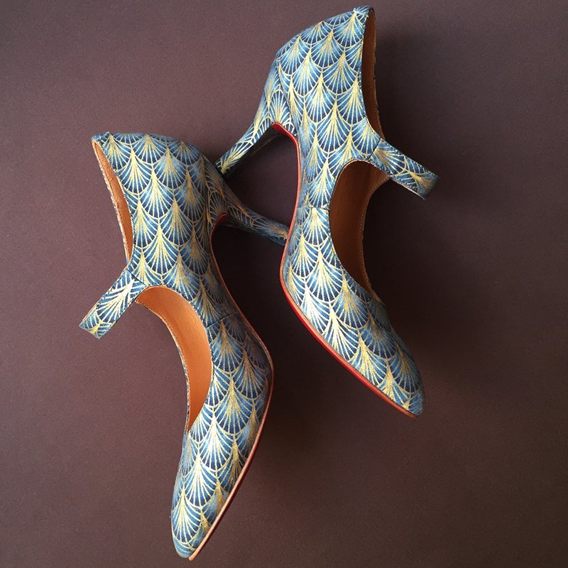 窈窕搭扣手作高跟鞋/ 30年代 怀旧复古 中跟鞋 摩登时代 烫金鞋面 - 高跟鞋 - 棉．麻 