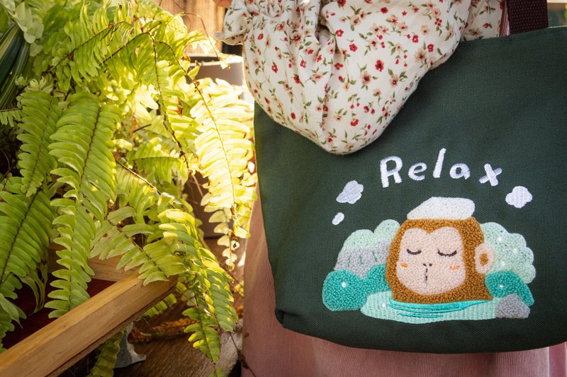 手拿包-河马/猴子 手提包 立体刺绣   托特包 - 手提包/手提袋 - 棉．麻 蓝色