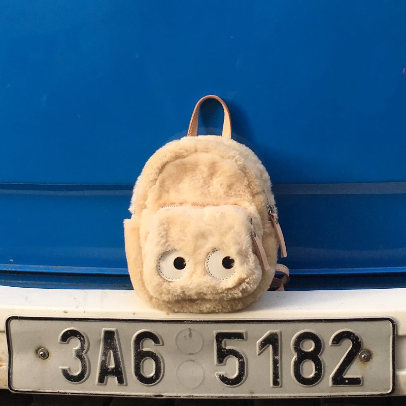 礼物手工迷你后背包羊毛皮毛一体双肩包 - 后背包/双肩包 - 真皮 