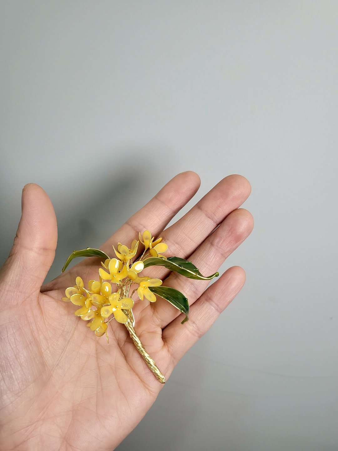 桂花。胸针。沾染艺术花。饰物。生日礼物 - 胸针 - 树脂 