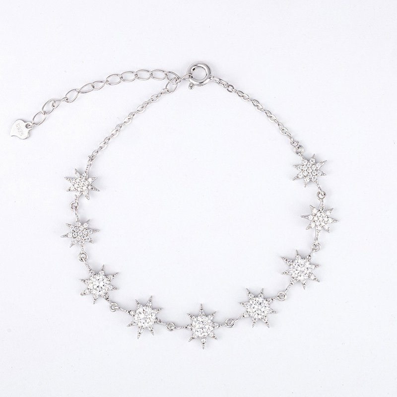 AMARA闪耀星星手链 莫桑钻 生日 情人节 圣诞 结婚 礼物 - 手链/手环 - 其他材质 