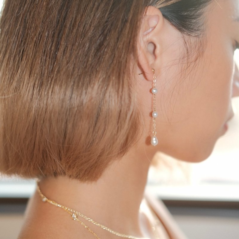 Anna 纯银淡水珍珠星落耳环・金/银・圣诞礼盒・定制化礼物 - 耳环/耳夹 - 珍珠 金色