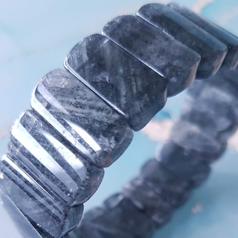 黑草莓晶手排-帮助恋爱+人际关系 水晶手链 手链 水晶 手环 - 手链/手环 - 水晶 白色