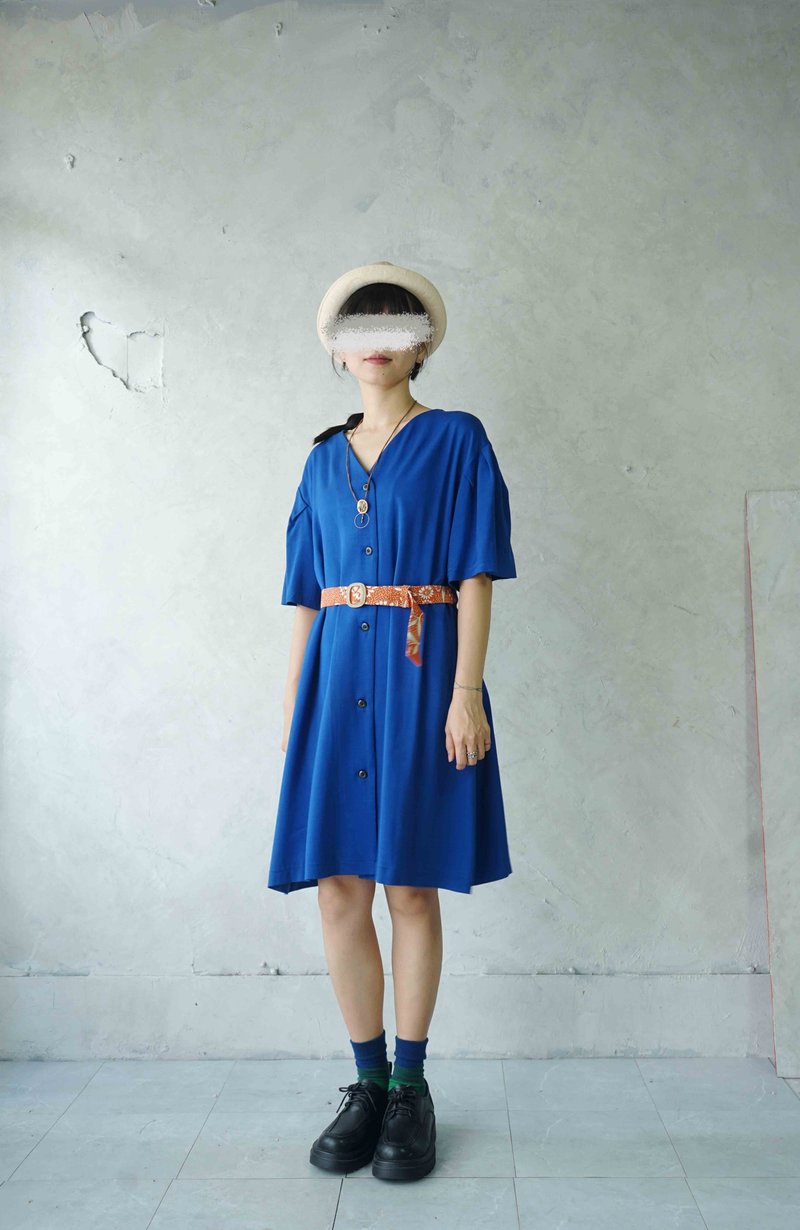 手作-靓宝蓝色V领宽袖开襟洋装罩衫-附腰带 - 洋装/连衣裙 - 聚酯纤维 蓝色