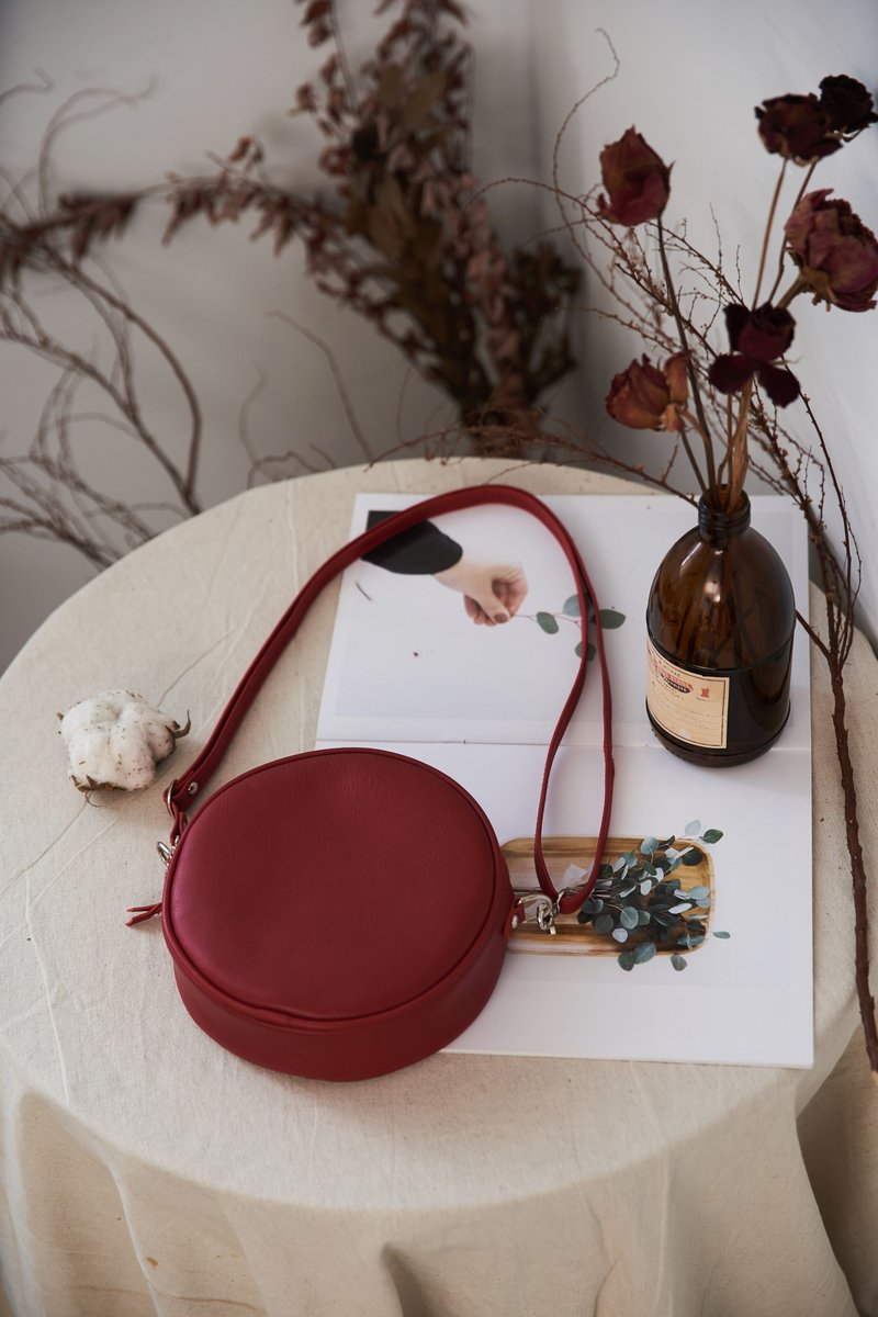 波丽露小圆包 波特酒红 - 侧背包/斜挎包 - 真皮 红色