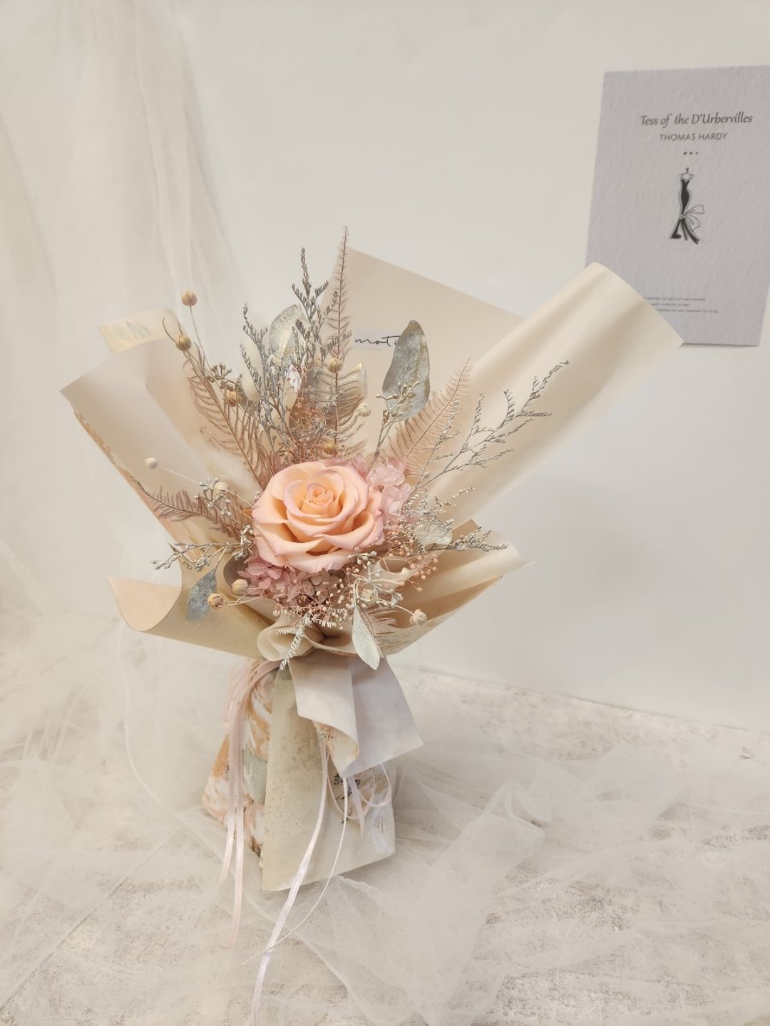 梦境典雅米色玫瑰花束 永生花束 情人节花束 求婚花束 夏洛特玫瑰 - 干燥花/捧花 - 植物．花 粉红色