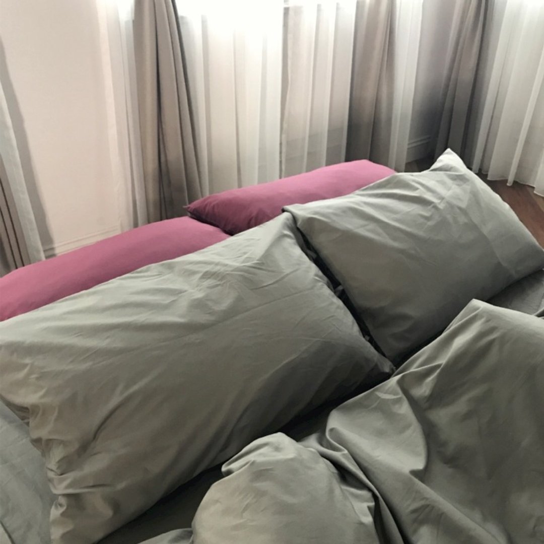(预购)走在月光下_100%有机棉GOTS认证双人标准床包_迷雾灰 - 寝具 - 棉．麻 灰色