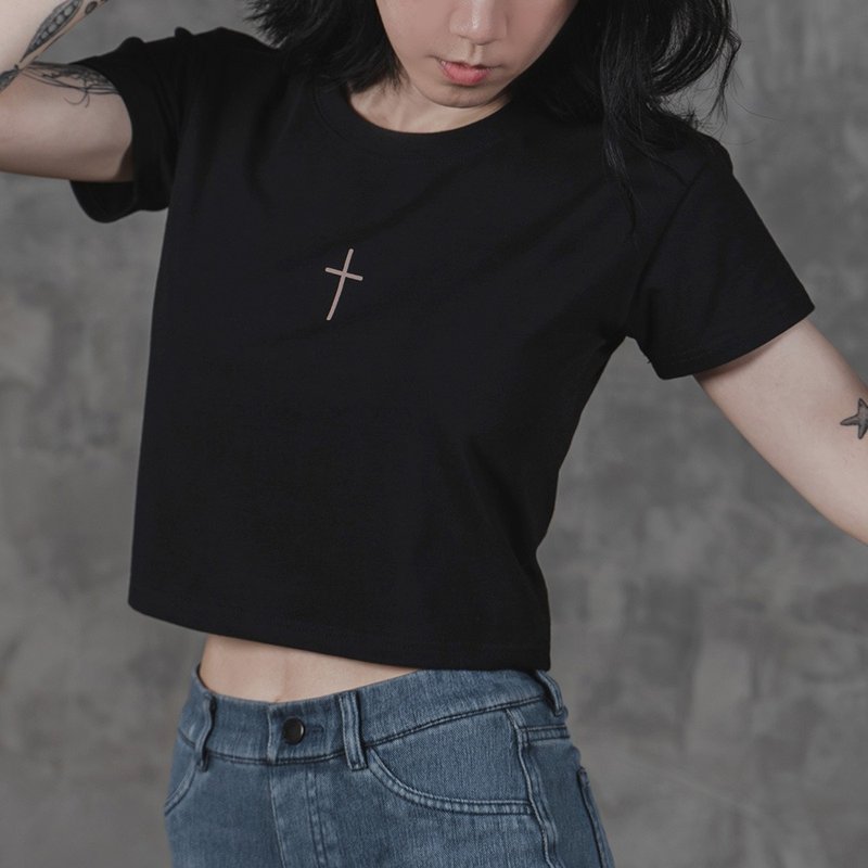 【新品】小十字 短版上衣 - 女装 T 恤 - 棉．麻 黑色