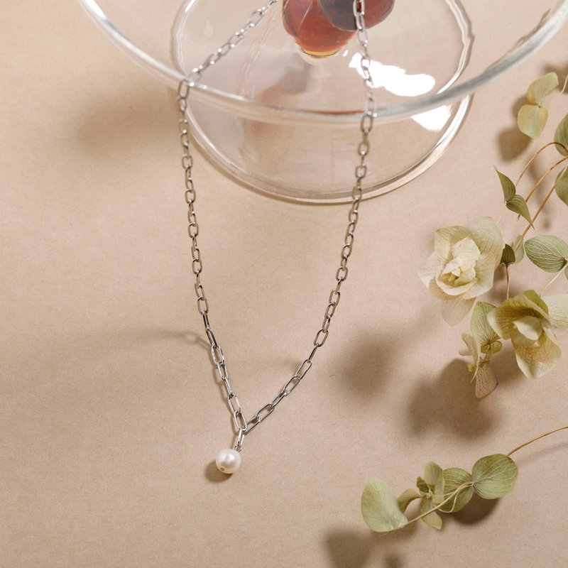 淡水珍珠水滴磁吸项链 银色 无镍 磁吸项链 轻松穿脱 淡水珍珠 简约链身项链 银色 - 锁骨链 - 其他金属 银色