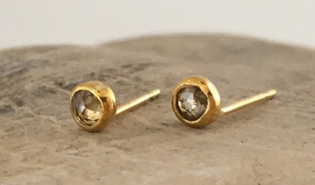 K24 Rose Cut Natural Diamond Pure Gold Stud Earrings ◇ K24 Pure Gold + Diamond Studs - 耳环/耳夹 - 其他金属 
