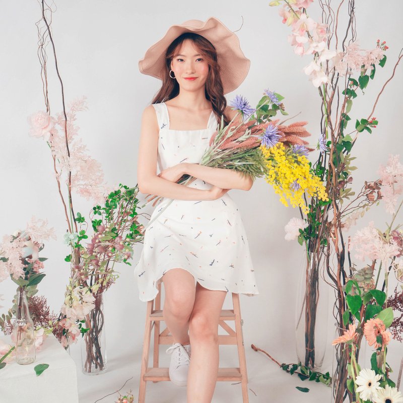 afterjuly 芳系列 原创设计修身绣花吊带洋装连衣裙- 灰蓝/黄 - 洋装/连衣裙 - 聚酯纤维 白色