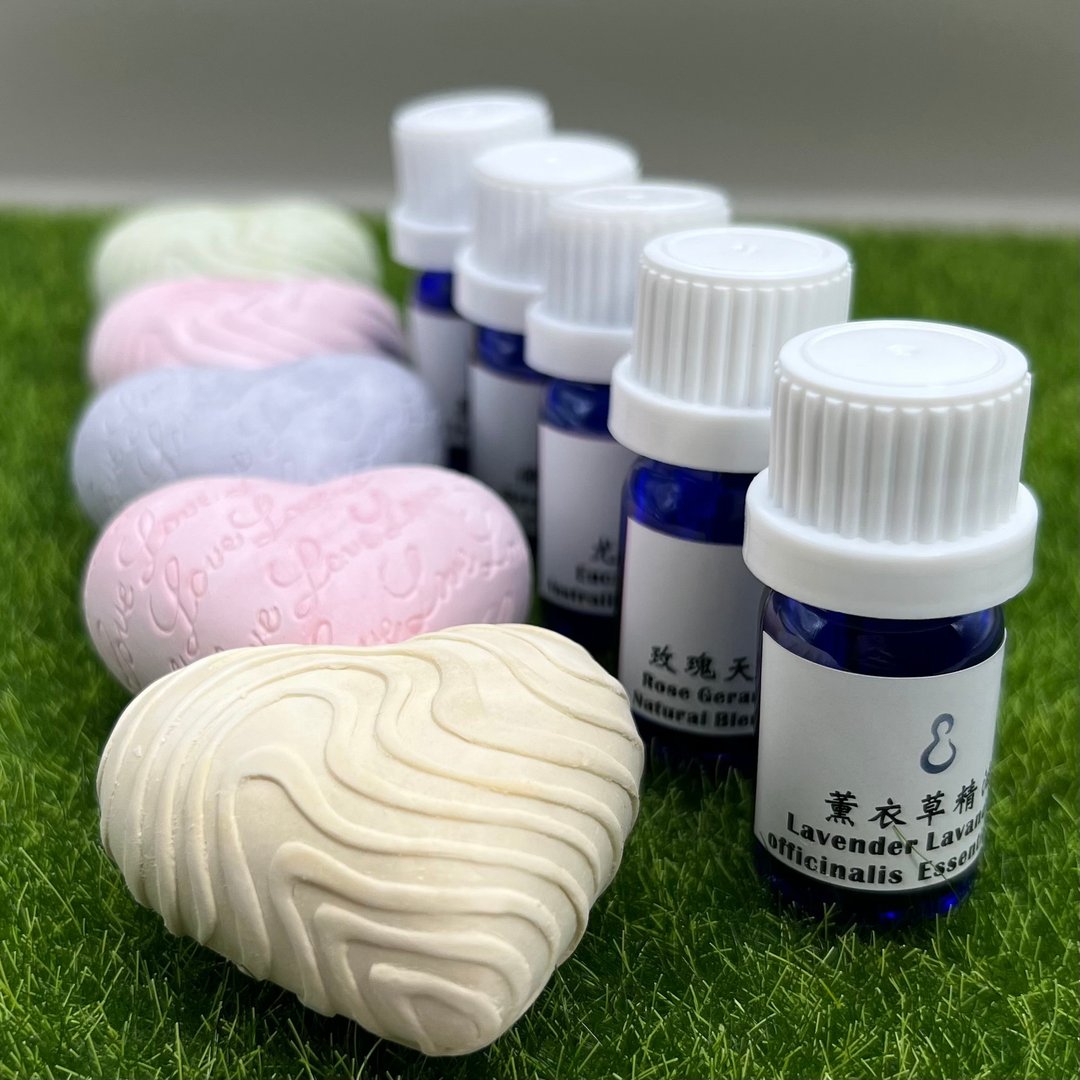 扩香精油体验组 含五瓶5ML精油 五色开运扩香石 - 香薰/精油/线香 - 水泥 透明