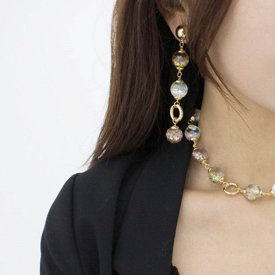 Glam Gold Snowball Earrings - 耳环/耳夹 - 玻璃 