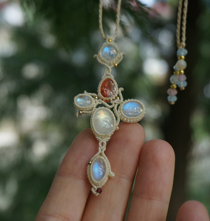 | 听风 | 原创设计 月光石太阳石吊坠项链 多元佩戴 - 项链 - 宝石 白色