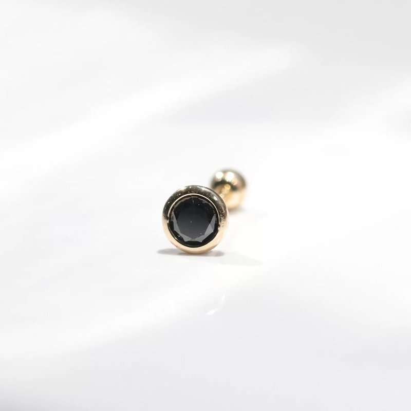 14K Black CZ Piercing 黑包金锁珠耳环耳骨 耳窝 不退色 - 耳环/耳夹 - 贵金属 金色