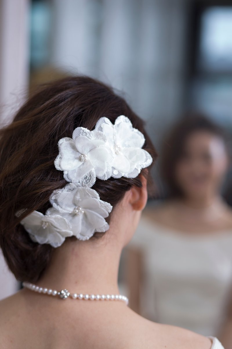 Lulian original silk organza four-leaf clover motif wedding headdress - 发饰 - 丝．绢 
