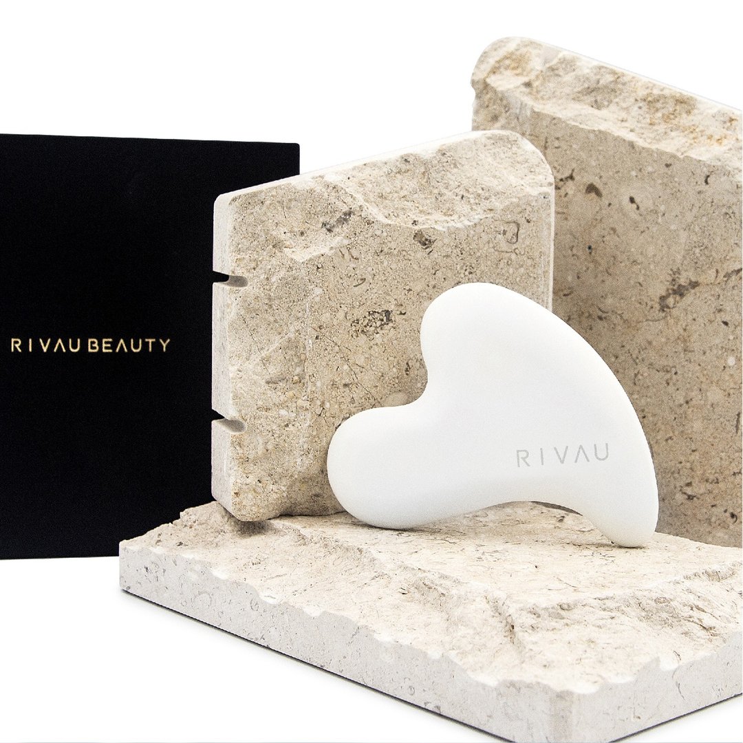 RIVAU BEAUTY 脸部醒肤陶瓷刮痧板 I 附赠绒布袋 按摩 陶瓷按摩板 - 其他 - 瓷 白色