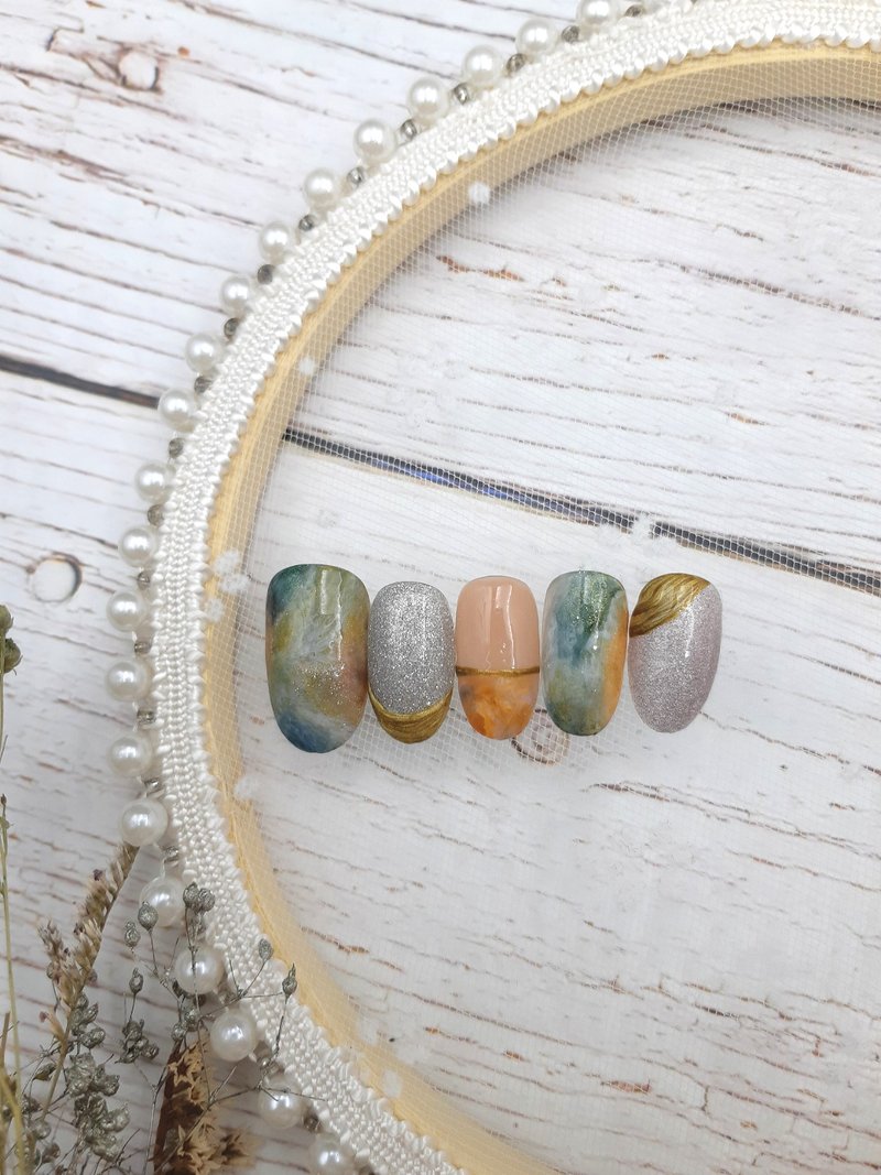 晕染/手绘/指甲贴片 - 指甲油/指甲贴 - 树脂 多色