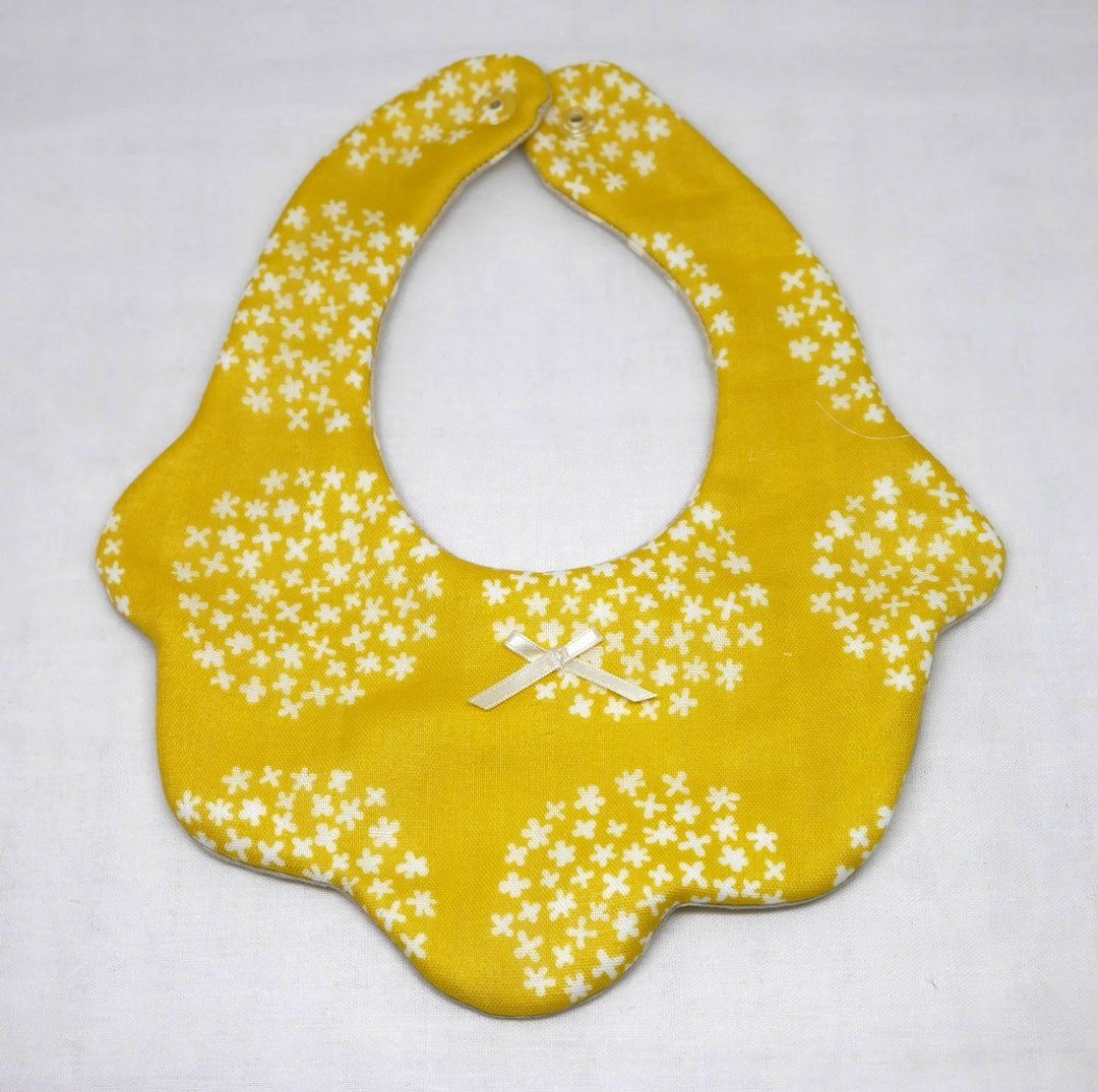 Japanese Handmade 8-layer-gauze Baby Bib - 围嘴/口水巾 - 棉．麻 黄色