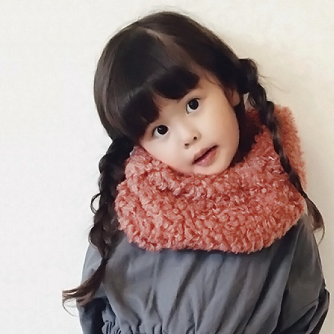 Cowl Scarf for Kids, Fluffy Winter Scarf, Soft and Warm Winter Accessories - 丝巾 - 其他材质 粉红色