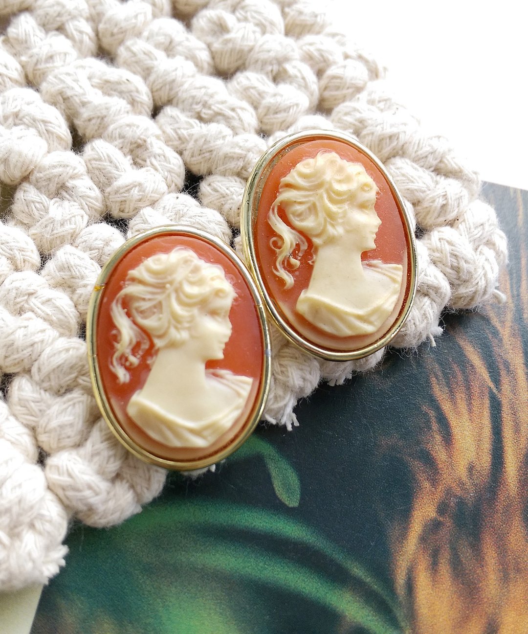Vintage Jewelry 西洋古董饰品 CAMEO 古典简约 针式耳环 - 耳环/耳夹 - 其他金属 金色