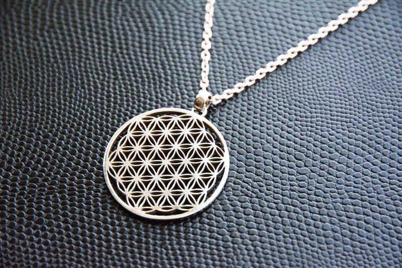 精密角度生命之花银白K项链坠不含链 - 项链 - 其他金属 