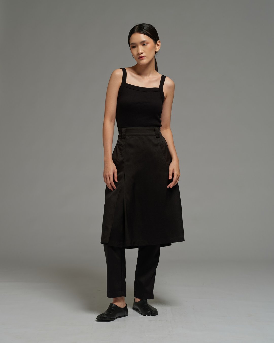 Unisex：Skirt Pants (黑色) - 女装长裤 - 聚酯纤维 