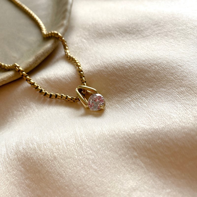 老派约会 -锆石 黄铜项链 - 锁骨链 - 铜/黄铜 金色